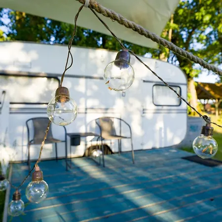 Готель Pilwa 17 - Glamping Na Mazurach Венгожево Екстер'єр фото