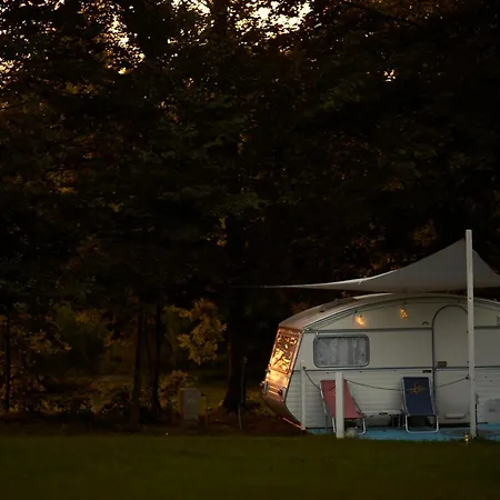 Готель Pilwa 17 - Glamping Na Mazurach Венгожево Екстер'єр фото